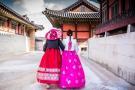 Korejske zeny v tradicnom odeve