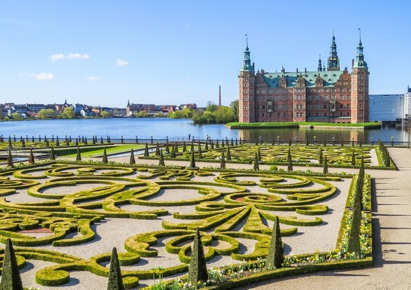 Palác Hilerod, Dánsko