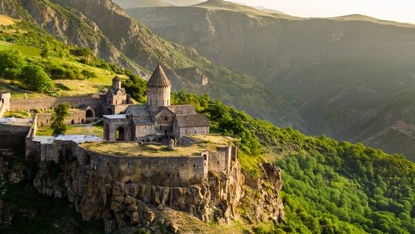 Kláštor Tatev_Tatev Monastery